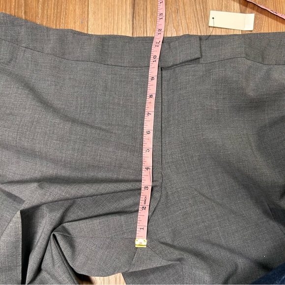 NWT Talbots 2 piece blazer pants suit set gray wool
Size 18WP coat trousers - Picture 14 of 16